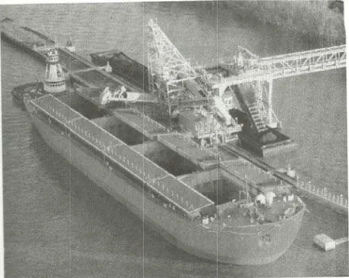 Gambar 2.1 Self-unloadding Vessel 