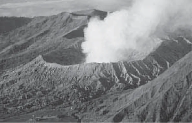 Gambar 1.5 Gunung yang bermanfaat bagi manusia.