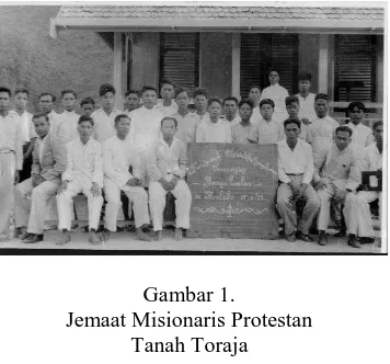 Gambar 1. Jemaat Misionaris Protestan 