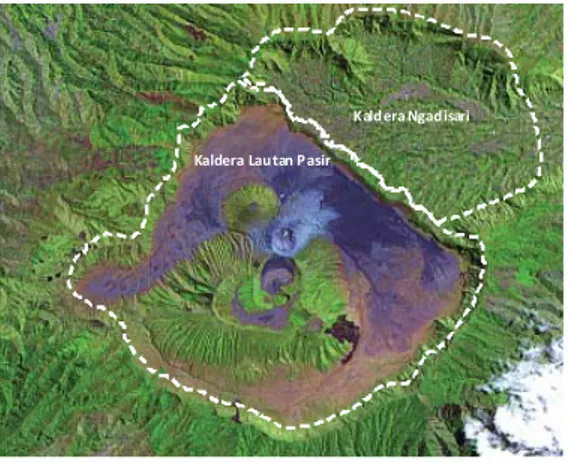 Gambar 9. Fragmen “juvenile” magma baru (A) yang  tercampur dengan material lama (B) dalam endapan  erupsi Gunung Bromo pada 24 Desember 2010, hasil  erupsi freatomagmatik.