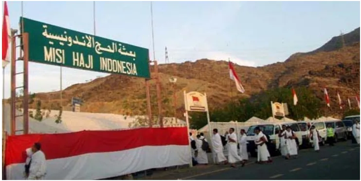 Gambar 1: Jamaah Haji Indonesia Menuju Padang Arafah Untuk Melaksanakan Wukuf