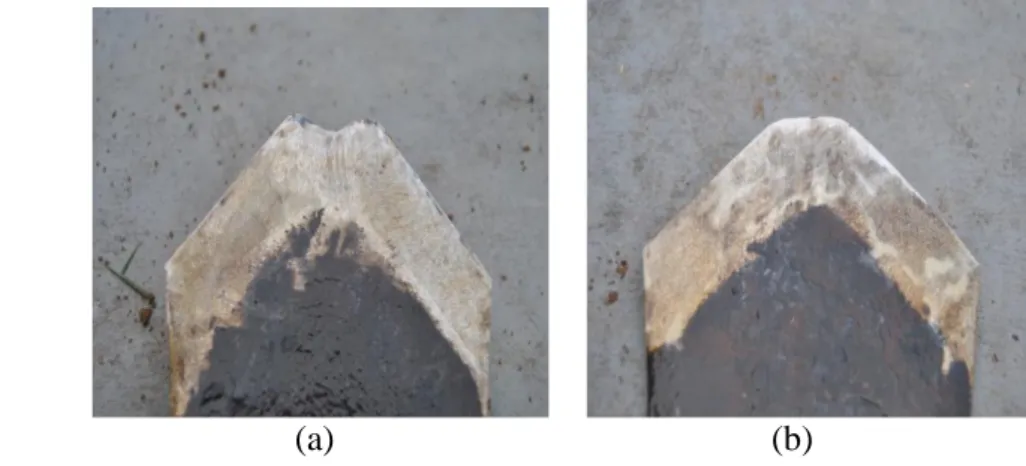 Gambar 5  Desain pisau pertama (a) dan desain pisau kedua (b) 