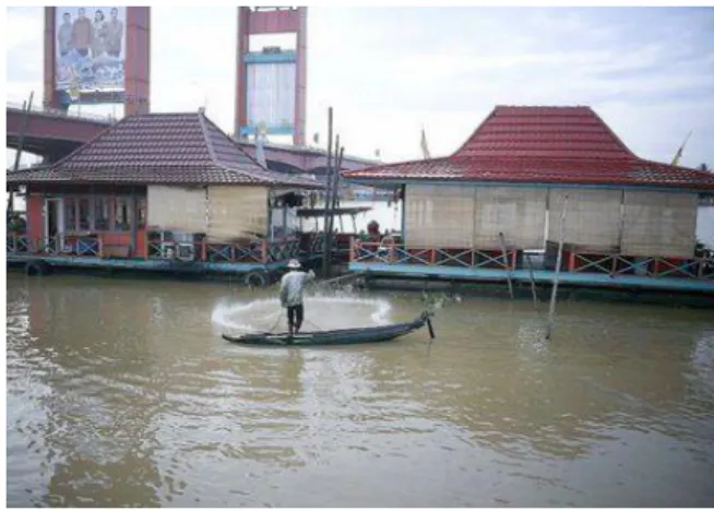 Gambar 1. Rumah Rakit Palembang 