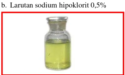 Gambar 3.7 Aquabidestilata steril (Kimia Farma, Indonesia) 