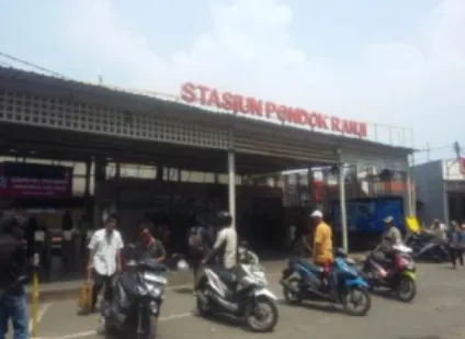 Gambar 1. Tampak depan Stasiun Pondok     Ranji 