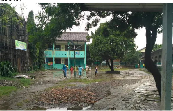 Gambar 1. Sekolah di Rt 01 Rw 06 Kel. Cipadu Larangan Tangerang 