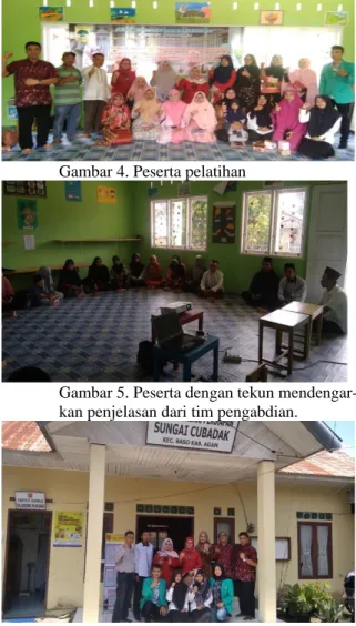 Gambar 5. Peserta dengan tekun mendengar-  kan penjelasan dari tim pengabdian. 