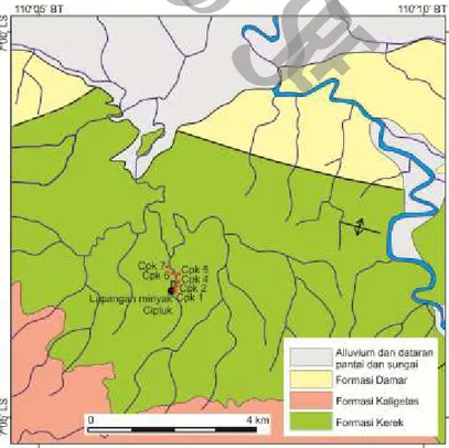 Gambar  1.  Lokasi  penelitian  berada  di  sekitar  lapangan  minyak  tua  Cipluk, pada Formasi Kerek menurut peta geologi regional.