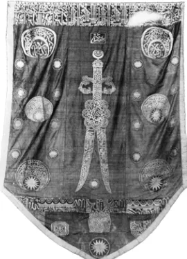 Gambar 1: Bendera Sultan Salim I (1512-20). Sutera bersulam benang metalik. Bermotif Zulfikar dan bulan sabit dengan inskripsi ayat-ayat al-Qur’an dengan gaya seni khat Thuluth