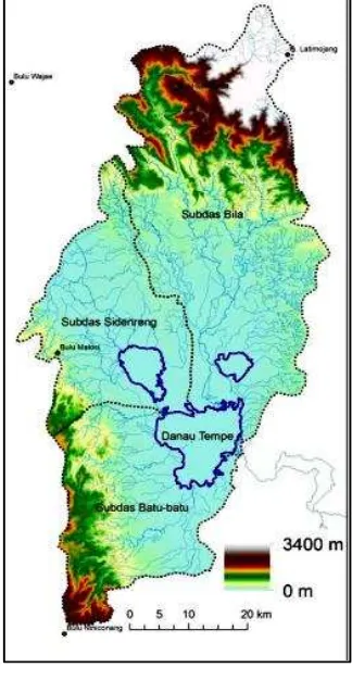 Gambar  5. Danau Tempe saat banjir (kiri) dan kemarau (kanan). Pada musimkemarau sebagian kawasan danau mengering dan menjadi lahan pertanian.(mongabay.co.id & Surur 2012)