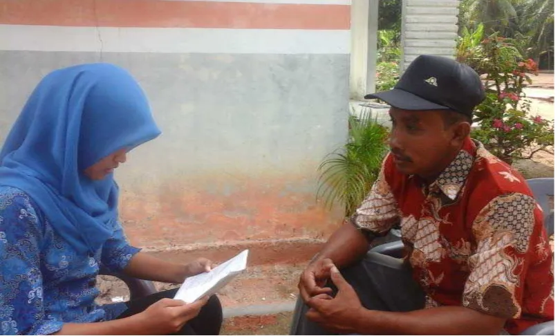 Gambar 5 : Wawancara dengan bapak kepala Desa Sei Sentosa Kecamatan Panai Hulu Kabupaten Labuhanbatu 