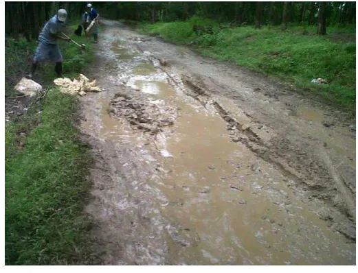 Gambar 7. Perbaikan jalan tahap 2 