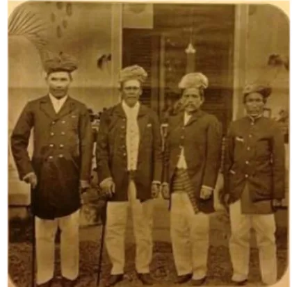 Gambar 4 Utusan Minangkabau dalam  Kunjungan ke Pulau Jawa  Sumber: Bintang Hindia, 1 Juni 1907: 38 