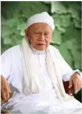 Gambar 6  KH. Ahmad Basyir  Sumber : Dokumen Pribadi 