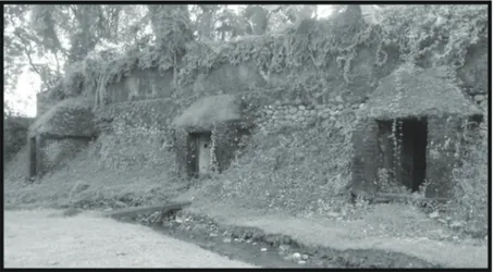 Foto 2.4 Bekas Bunker Marechaussee Pemerintah Hindia Belanda  Sumber: Dokumentasi Wawan Hernawan, 7 Juli 2016.