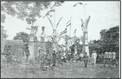 Gambar 1. Pengunjung Jaarmarkt, 6-13 Mei 1906.  Sumber: Bintang Hindia, No. 14 Thn. IV, 1 November 1906