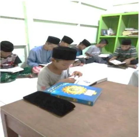 Gambar 2. Observasi kegiatan pembelajaran anak terkait keagamaan  di panti asuhan Al-Hikmah