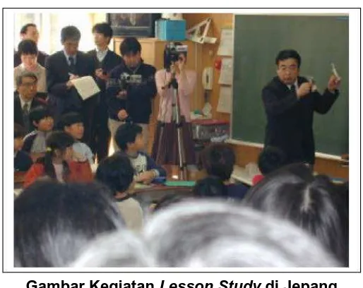 Gambar Kegiatan Lesson StudySuasana pembelajaran matematika dalam rangka  di Jepang lesson study 