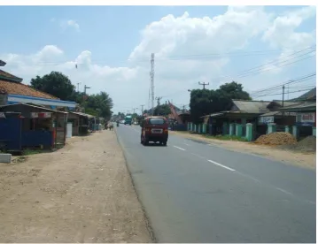 Gambar 14. Hambatan samping sangat rendah 