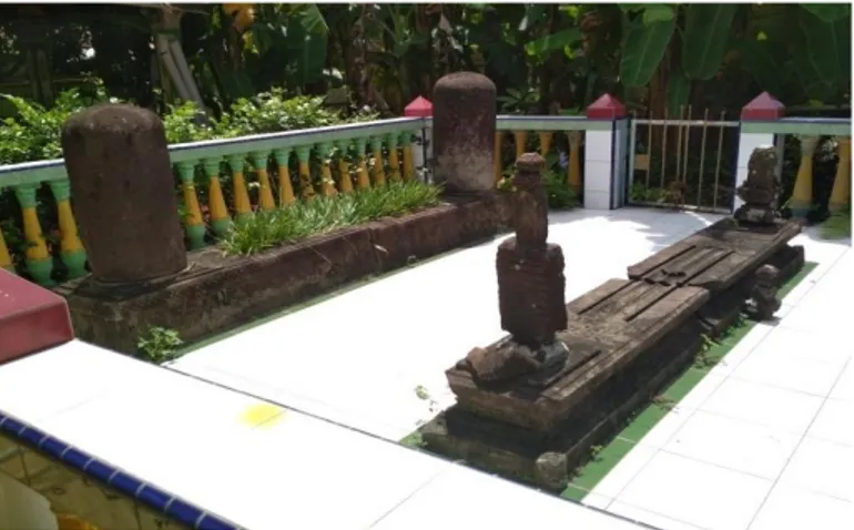 Gambar 8: Kompleks Makam Datuk Tongah (Dokumentasi Peneliti,  12 Juli 2018) 