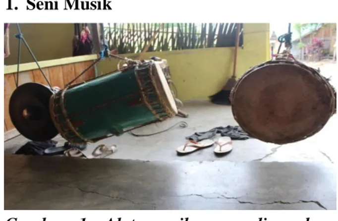 Gambar  1.  Alat  musik  yang  digunakan  dalam upacara pengobatan balia tampilangi  Ulujadi  suku Kaili di Kelurahan Donggala  Kodi dusun Padanjese 