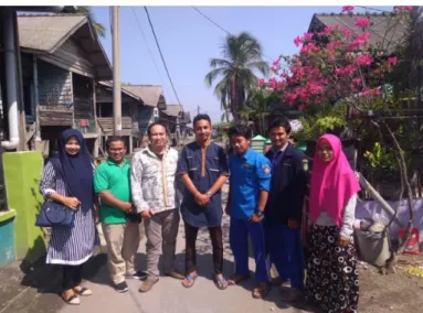 Gambar 2. Foto bersama anggota Karang Taruna Desa Nelayan Indah 