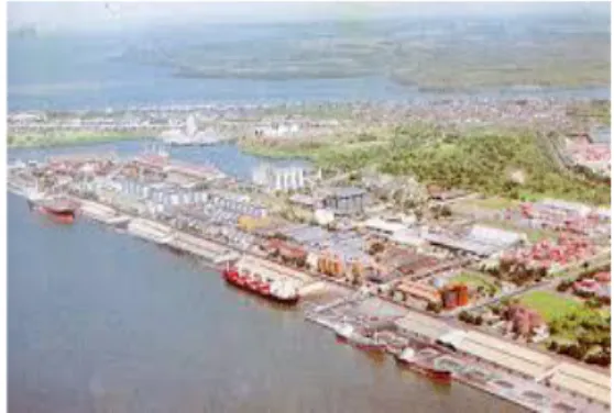 Gambar 1 Pelabuhan Belawan dari sisi Sungai  Belawan 