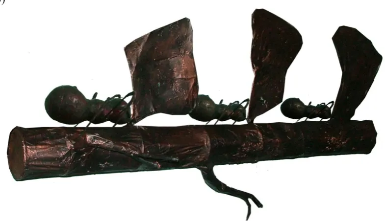 Gambar 3: OTW (On The Way), 2012, Polyester resin, 200 x 20 x 20 cm. 