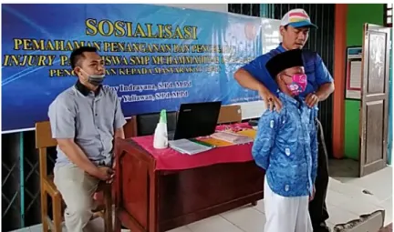 Gambar 3. Peragaan Penaganan Cedera 