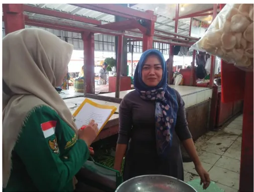 Foto 7: Wawancara dengan bapak Miftahudin   selaku Sales Officer   Di BPRS Mitra Agro Usaha Bandar Lampung  