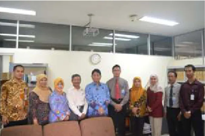 Gambar 8. Sumber Daya Manusia Kearsipan Rektorat UNY  bersama Kepala ANRI, Dr. Mustari Irawan, M.P.A.