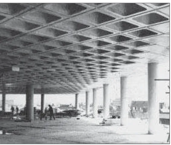 Fig. 5.19Willis, Faber and Dumasoffice, Ipswich, UK, 1974; FosterAssociates, architects; Anthony HuntAssociates, structural engineers