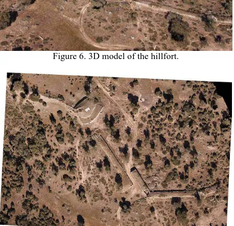 Figure 5. Camera orientations of the executed flight and 3D  sparse model. 