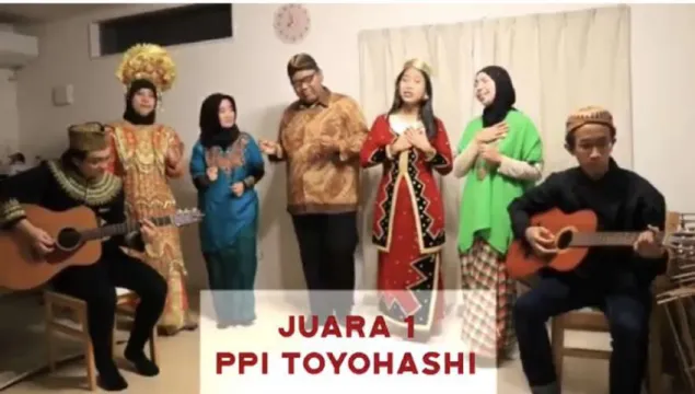 Foto pemenang lomba gebyar “Lagu Semangat Kebangsaan Indonesia” 