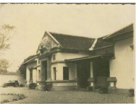 Gambar 12  Gedung sekolah HIS Siswo  (sekarang  SMP Negeri 5 Surakarta) 