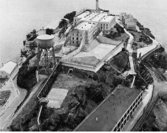 Figure 1. Alcatraz Aerial 1960s (ACLR 2010) 