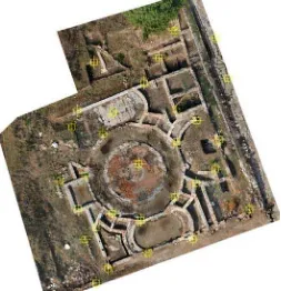 Figure 6. Orthophoto (and detail) with 0.02 m pixel size, produced using the proposed method