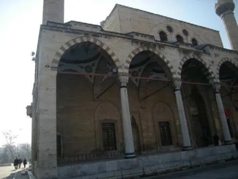 Figure 1. Front facade of the Sultan Selim Mosque. 