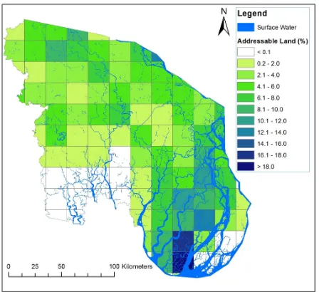 Figure 4: Addressable land suited for sustainable intensification in the delta region of Bangladesh expressed as percentage of suitable class due to high salinity levels or belonging to the Low total land area in each grid cell
