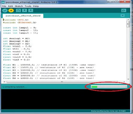 Gambar 7 Tampilan proses  compiling dan uploading terhadap source code dari PC ke mikrokontroler Arduino UNO R3 