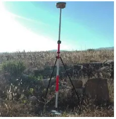 Figure 4. Topographic survey with total station Leica TCR 307. 