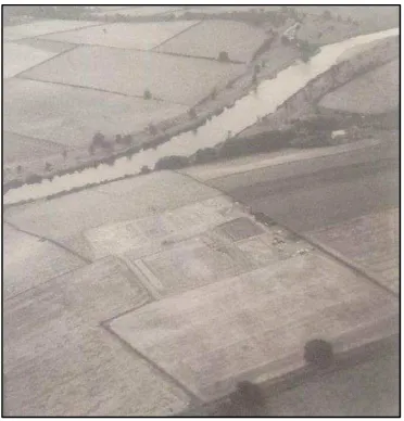 Figure 4: Corbridge Roman Town seen from the air, viewed  from the northeast c. 1945 (University of Newcastle upon Tyne 