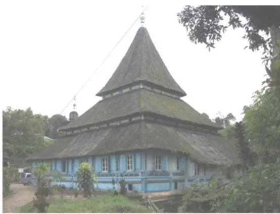 Gambar 2 : Masjid Bingkudu – Minangkabau  Sumber : Penulis. 2011 