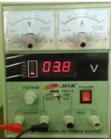 Gambar 9 Power Supply Analog H&amp;K 1501T  Alasan menggunakan dua buah power supply adalah: 