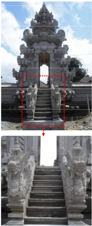 Gambar 5. Patung sepasang naga pada Kori Agung 