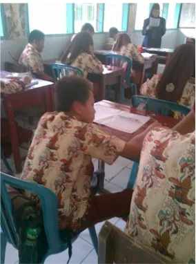 Gambar 1.1Surat