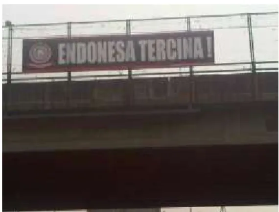Gambar 1.1 Spanduk Pilkada 2012 