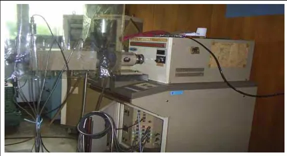 Gambar 2.  Alat Mixer (Labo Plastomill) 