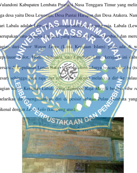 Gambar 4.1 Prasasti Kayu Gambar Masjid Al-Muqarrabin Pertama Berdiri di Kerajaan Labala