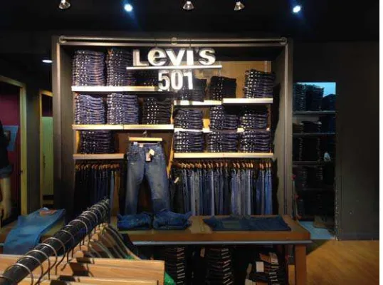 Gambar Outlet Levi’s Store Medan Fair Plaza 